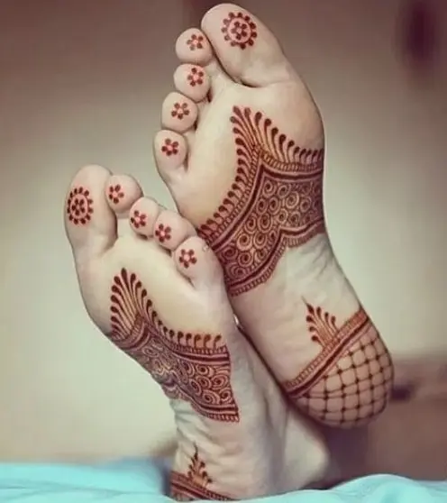 Mandala Foot Mehndi Design